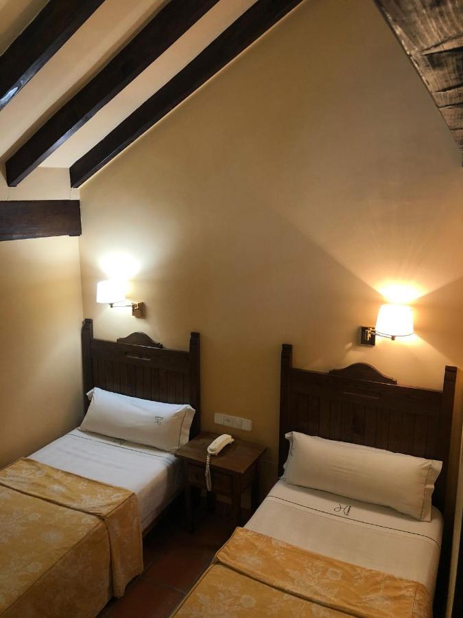 Hotel Rebeco Fuente De Eksteriør bilde