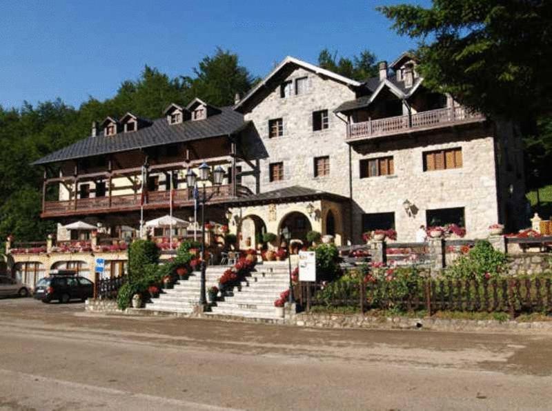 Hotel Rebeco Fuente De Eksteriør bilde