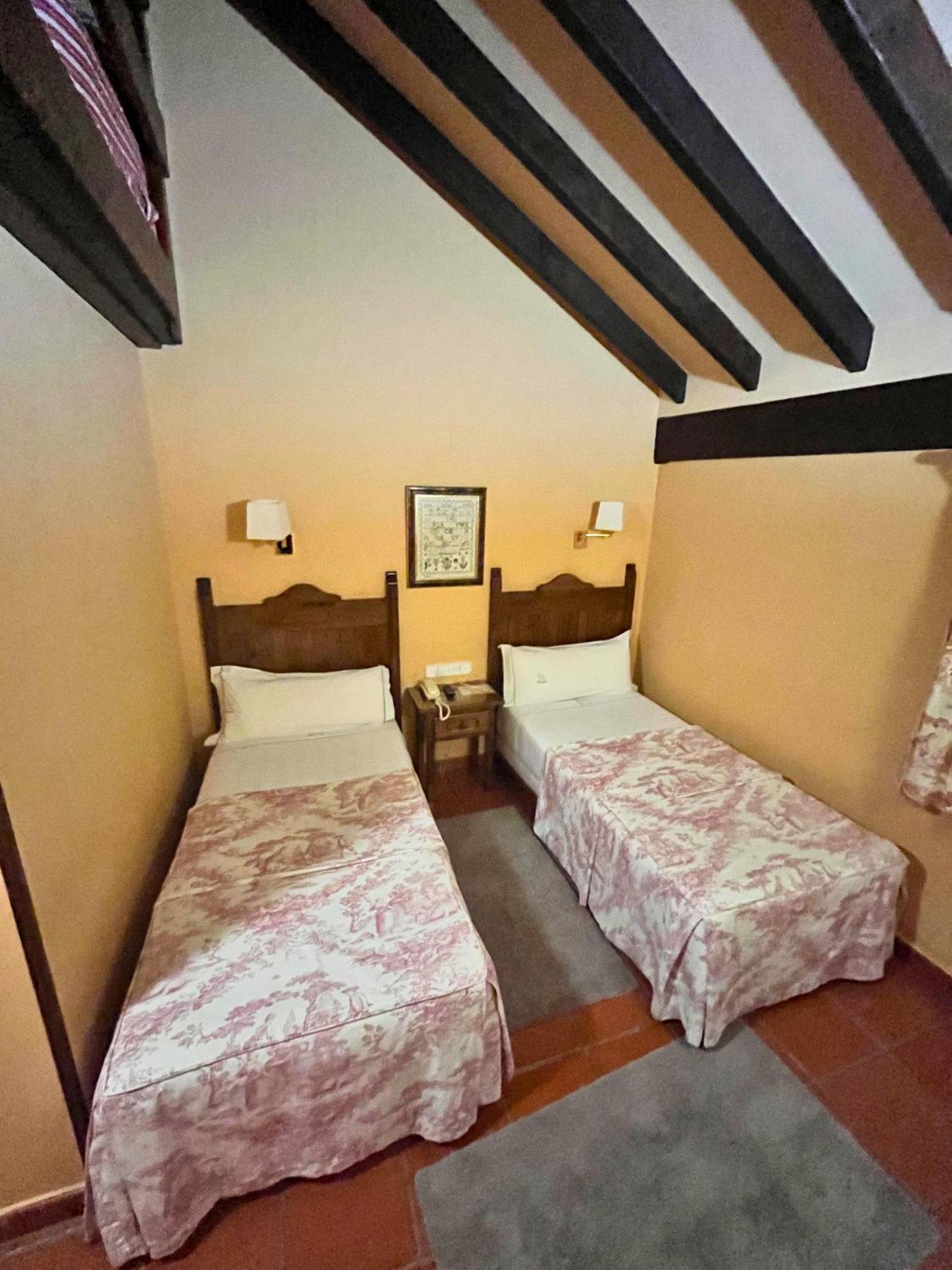 Hotel Rebeco Fuente De Eksteriør bilde